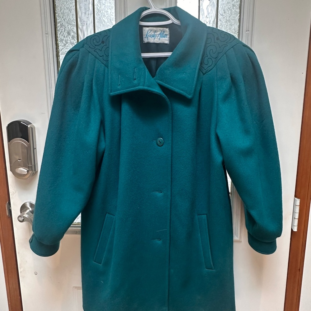 Elegant Teal Women's Coat